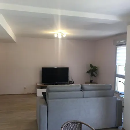 T2 48 M2 Le Cliper B Proche Du Lac, 1 Garage Terrasse *