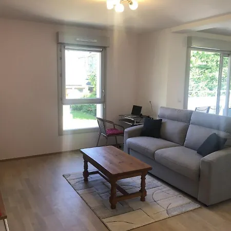 T2 48 M2 Le Cliper B Proche Du Lac, 1 Garage Terrasse *