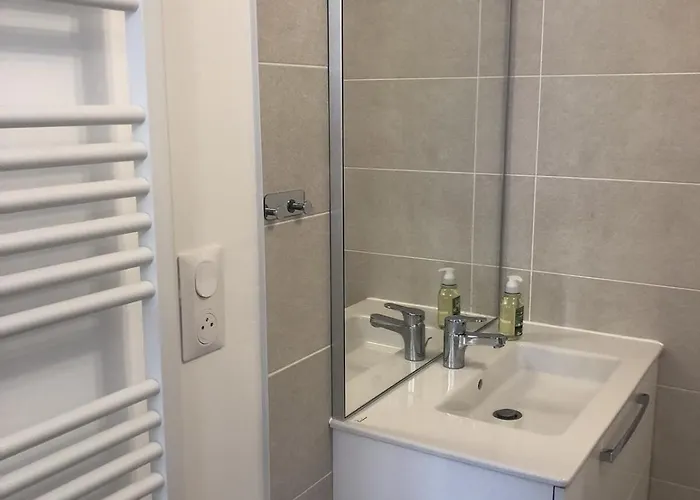 T2 48 M2 Le Cliper B Proche Du Lac, 1 Garage Terrasse *